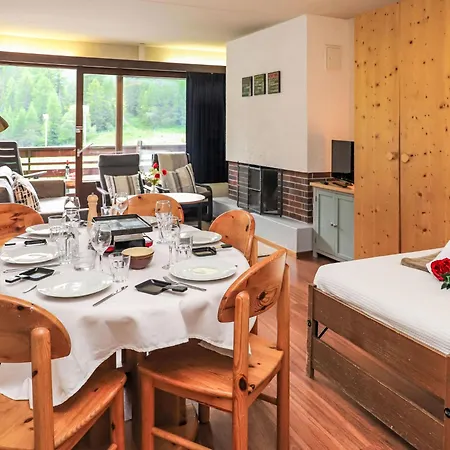 Appartamento Rosablanche C21 By Interhome *